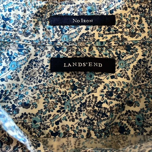 Lands’ End no iron shirt - Picture 2 of 3